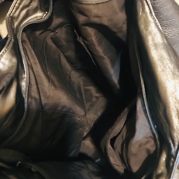 2 purses - Picture 6 of 7